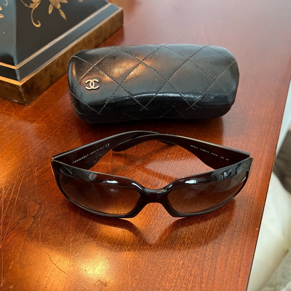 CHANEL Sunglasses  - Sleek Wraparound Design